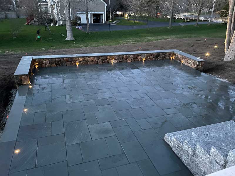 shutterstock_1701689065 bluestone patios