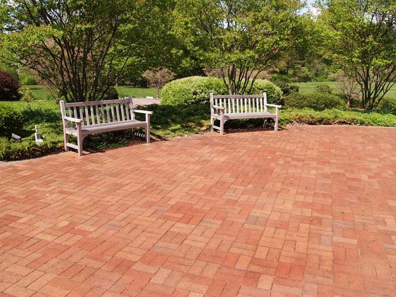 shutterstock_1701689065 brick patio masonry contractor
