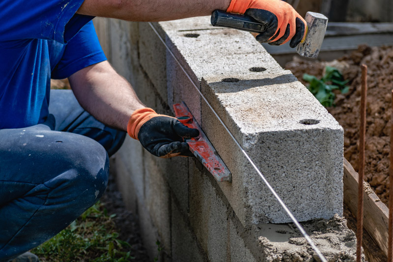 shutterstock_1701689065 concrete masonry contractor