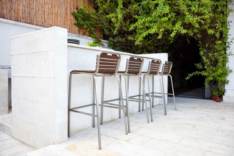 shutterstock_1701689065 stone outdoor bars
