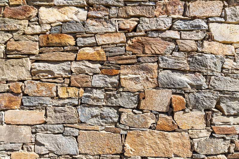 shutterstock_1701689065 stone veneer contractor
