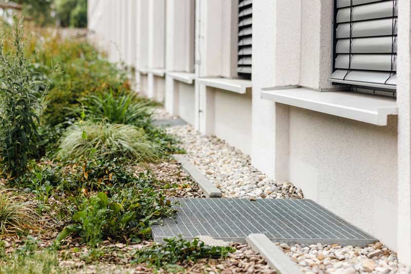shutterstock_1701689065 yard drainage solutions